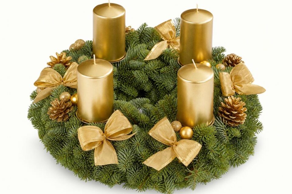 Adventkranz Edel Gold (Ø ca. 40 cm) — handgefertigt im Polisi Gartencenter Wien